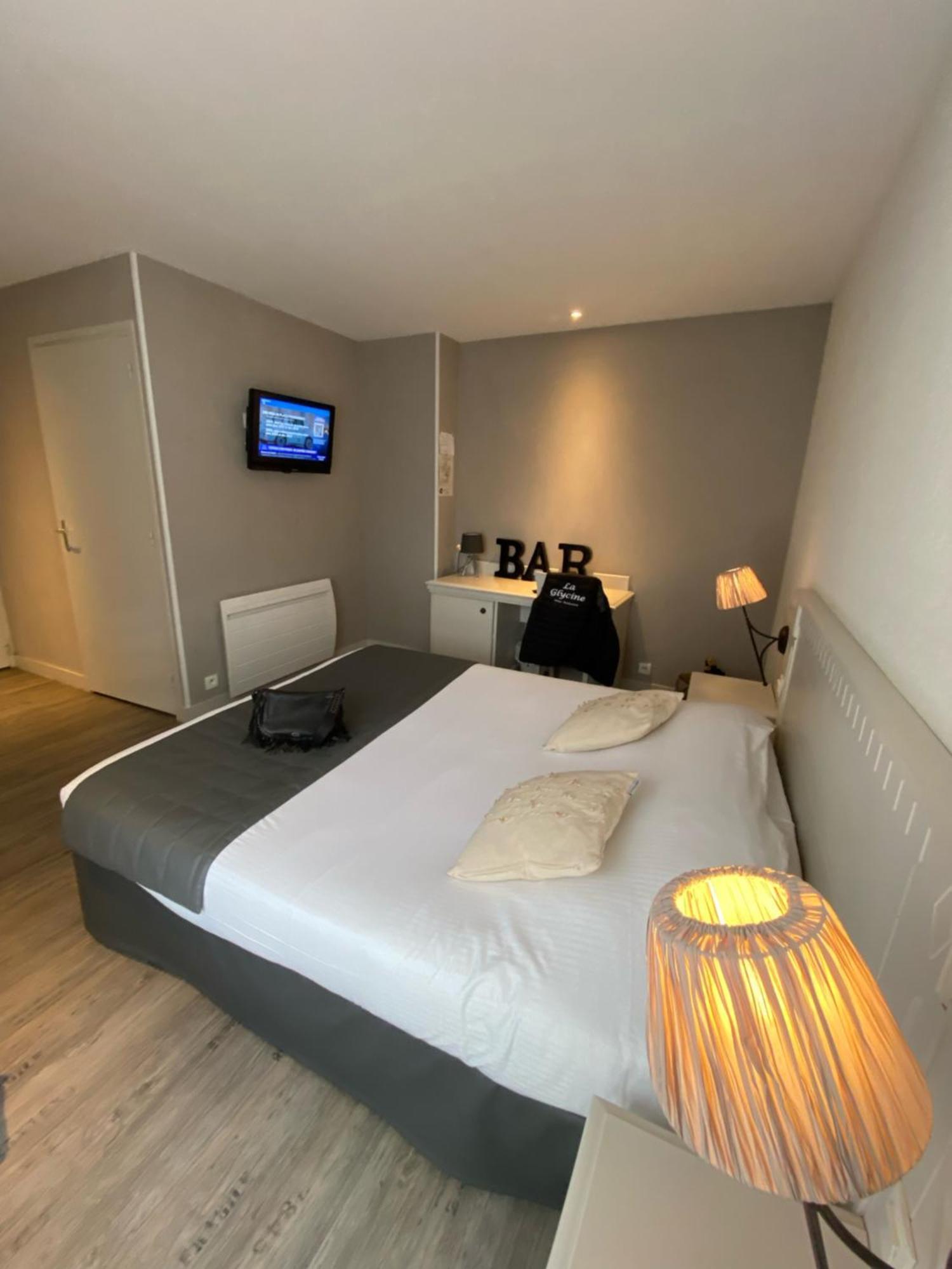 La Glycine Hotel, Spa Et Bien-Etre Bénouville Εξωτερικό φωτογραφία