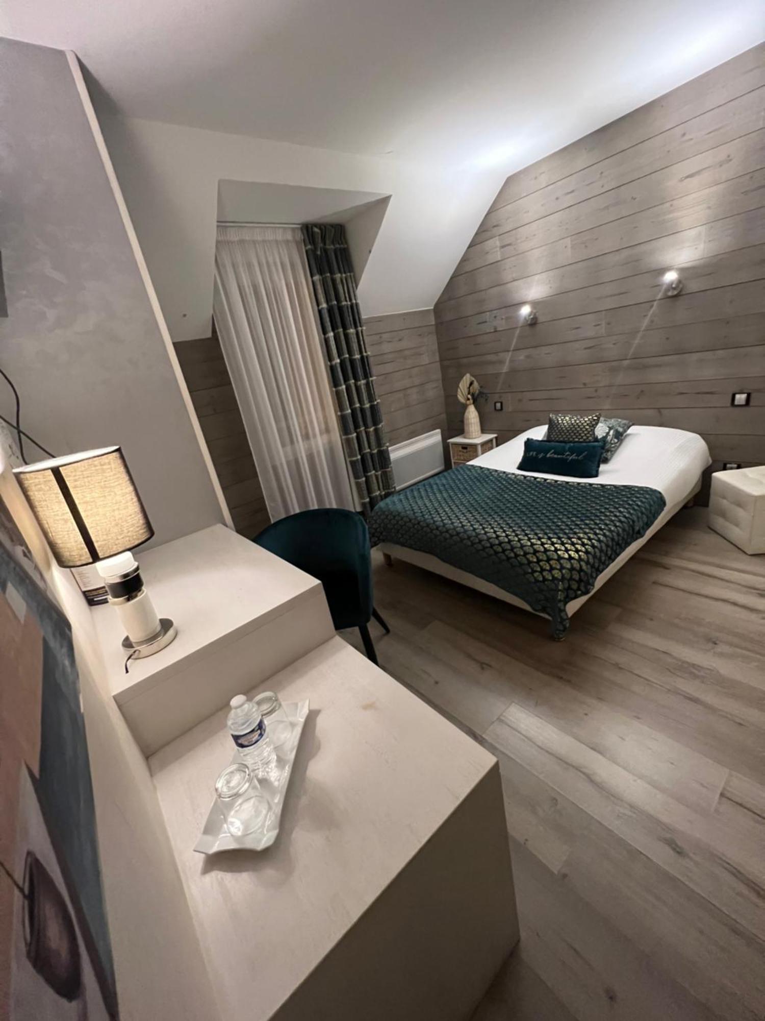 La Glycine Hotel, Spa Et Bien-Etre Bénouville Εξωτερικό φωτογραφία