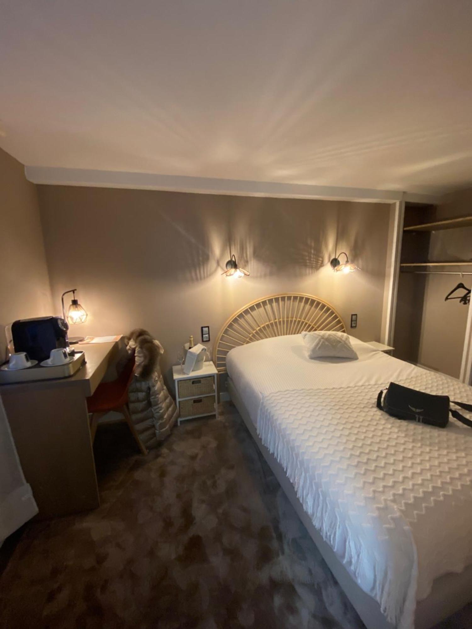 La Glycine Hotel, Spa Et Bien-Etre Bénouville Εξωτερικό φωτογραφία
