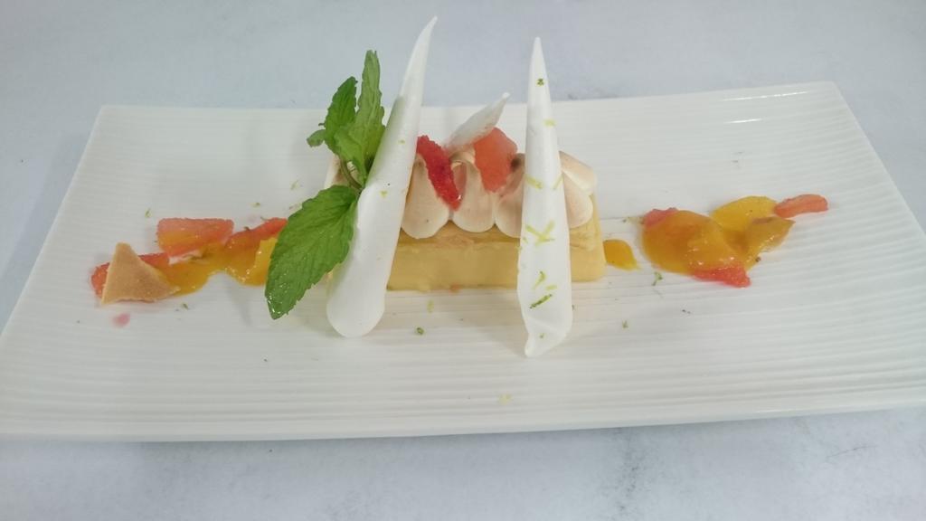 La Glycine Hotel, Spa Et Bien-Etre Bénouville Εξωτερικό φωτογραφία