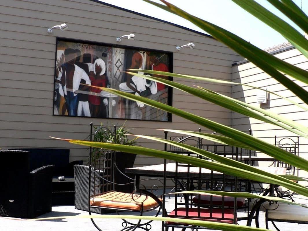 La Glycine Hotel, Spa Et Bien-Etre Bénouville Εξωτερικό φωτογραφία